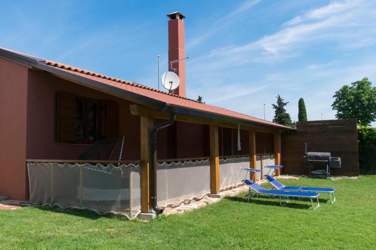 Alek Apartment Novigrad  Bagian luar foto