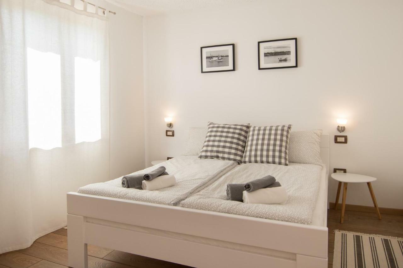 Alek Apartment Novigrad  Bagian luar foto