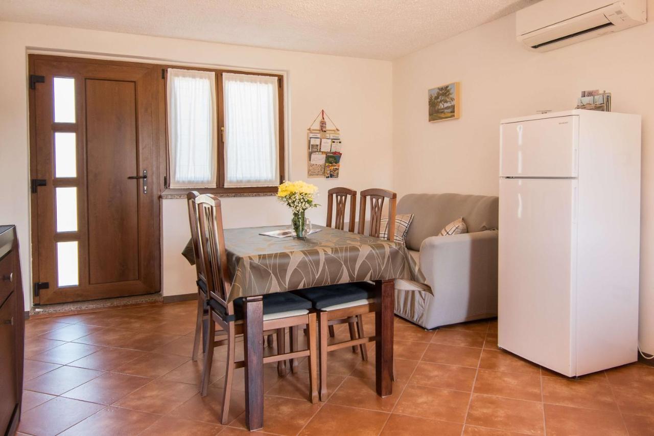 Alek Apartment Novigrad  Bagian luar foto